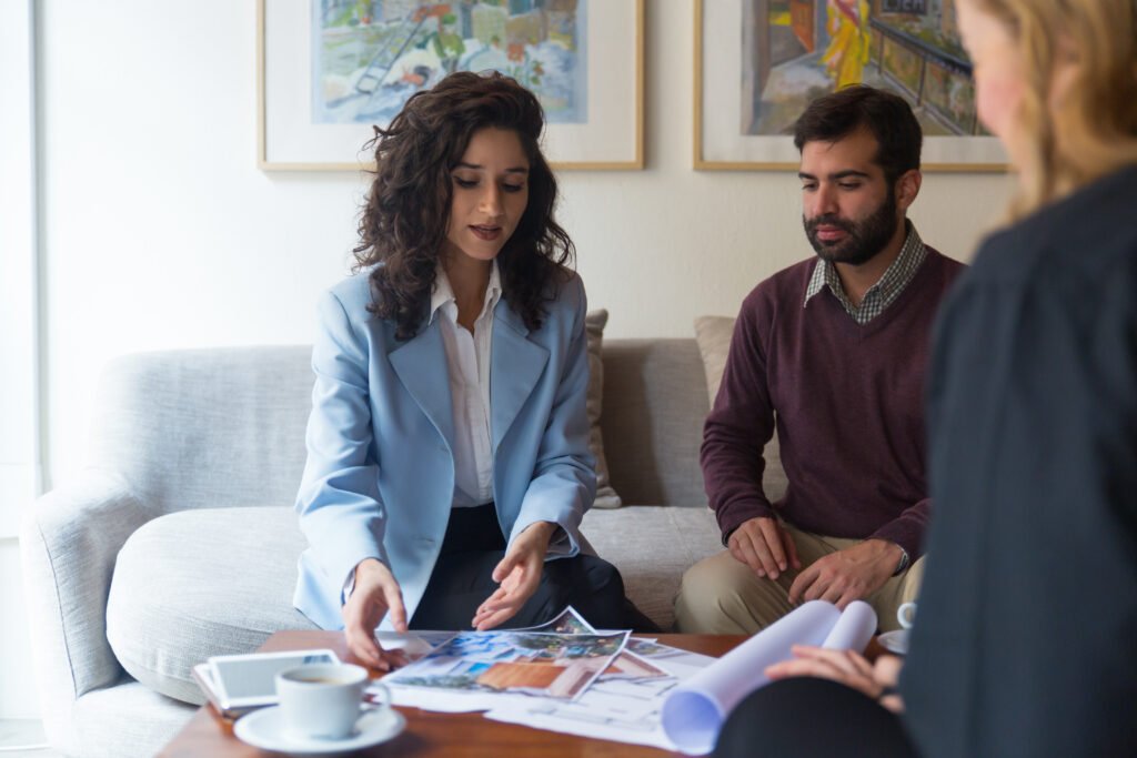 How to market yourself as a real estate agent?